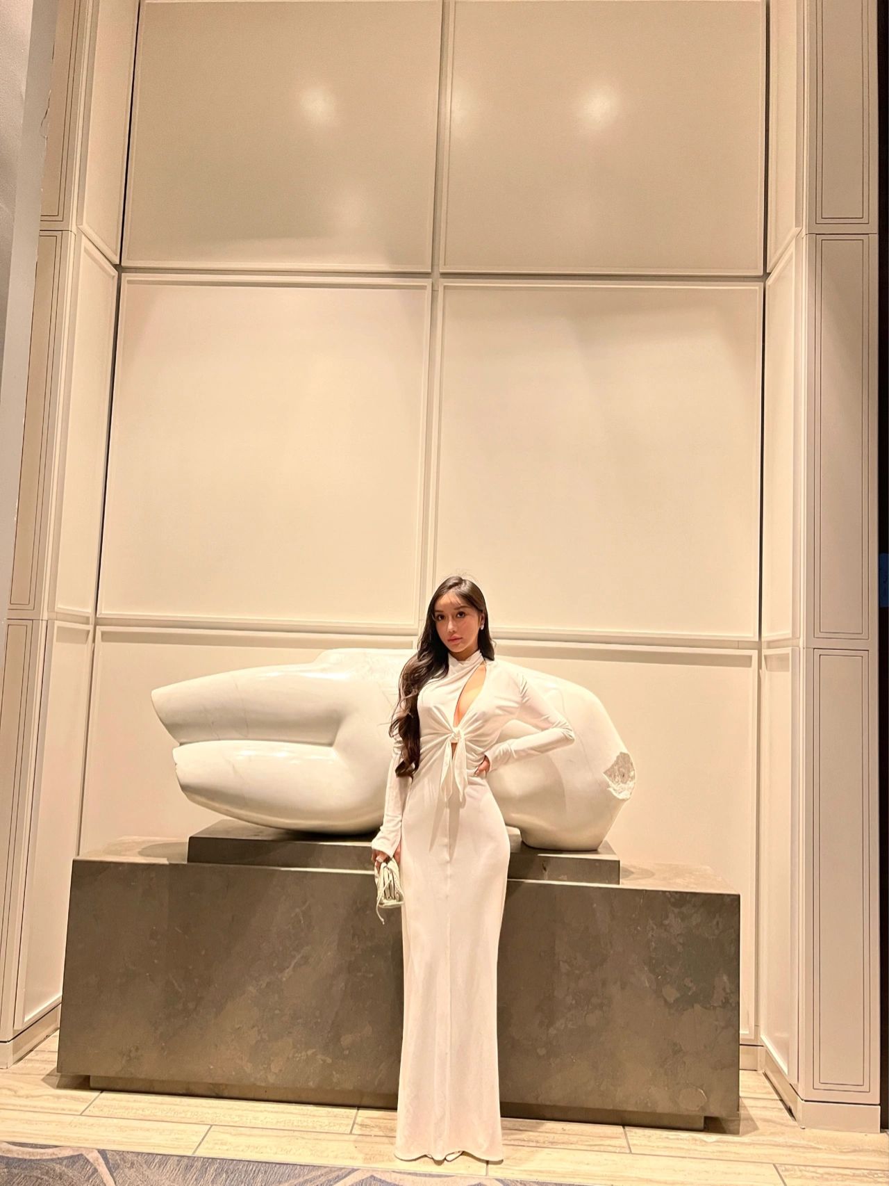 Mia Elizabeth Professional